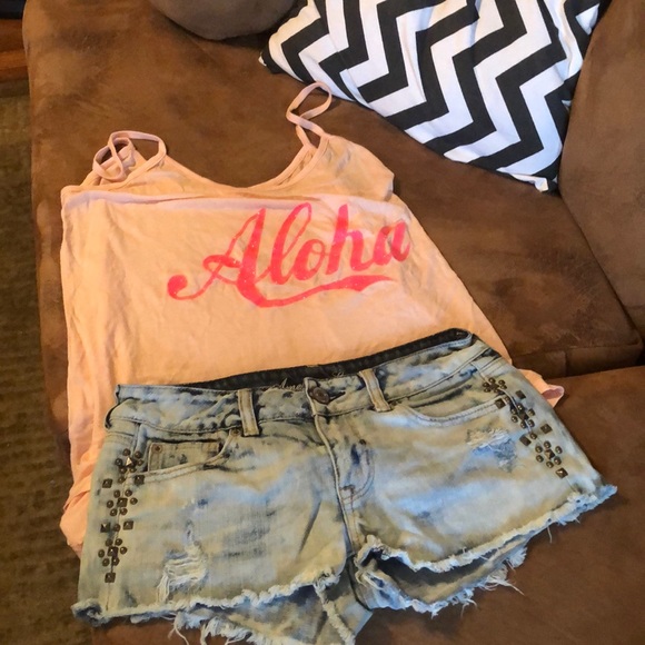 American Eagle Outfitters Pants - Set 2 tank top and shorts❤️